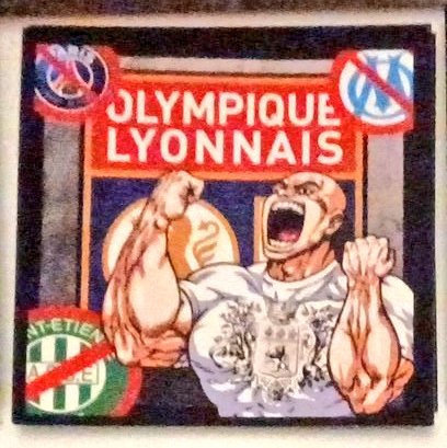1jour1stick's tweet photo. Mais déception car il ne reste plus que #AntiSainté #AntiPSG et #AntiOM sur celui là 😂 https://t.co/9xpEHxZcYX