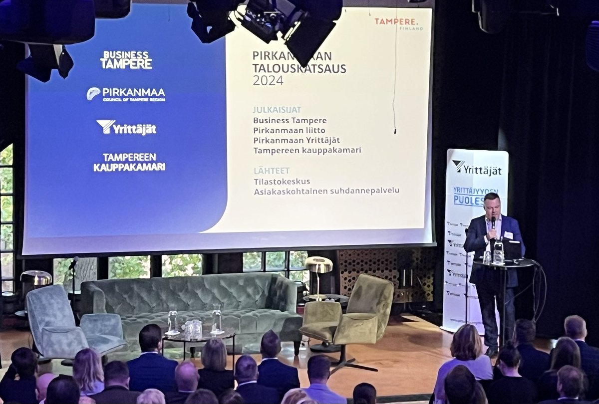 Pirkanmaan #Talousfoorumi on alkamassa. Toimialakohtaisista liikevaihtotiedoista vuodelta 2023 ja vuoden 2024 ensimmäisestä puolesta vuodesta kertoo <a href="/Markus_Sjolund/">Markus Sjölund</a> Tampereen kauppakamarista.

<a href="/k2tre/">Tampereen kauppakamari ⚙️</a> <a href="/PirkYrittajat/">Pirkanmaan Yrittäjät</a>  <a href="/pirkanmaan_liit/">Pirkanmaan liitto</a>  <a href="/BusinessTampere/">Business Tampere</a>

pirkanmaantalous.fi