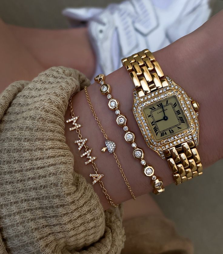 Outfit_Luxy's tweet image. Gold Jewelry ✨