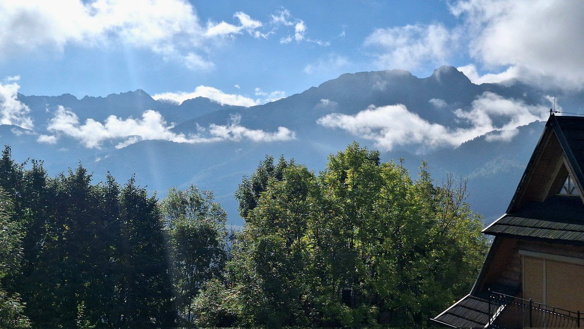 MarKarpinska's tweet image. Fog lifted early #Tatras