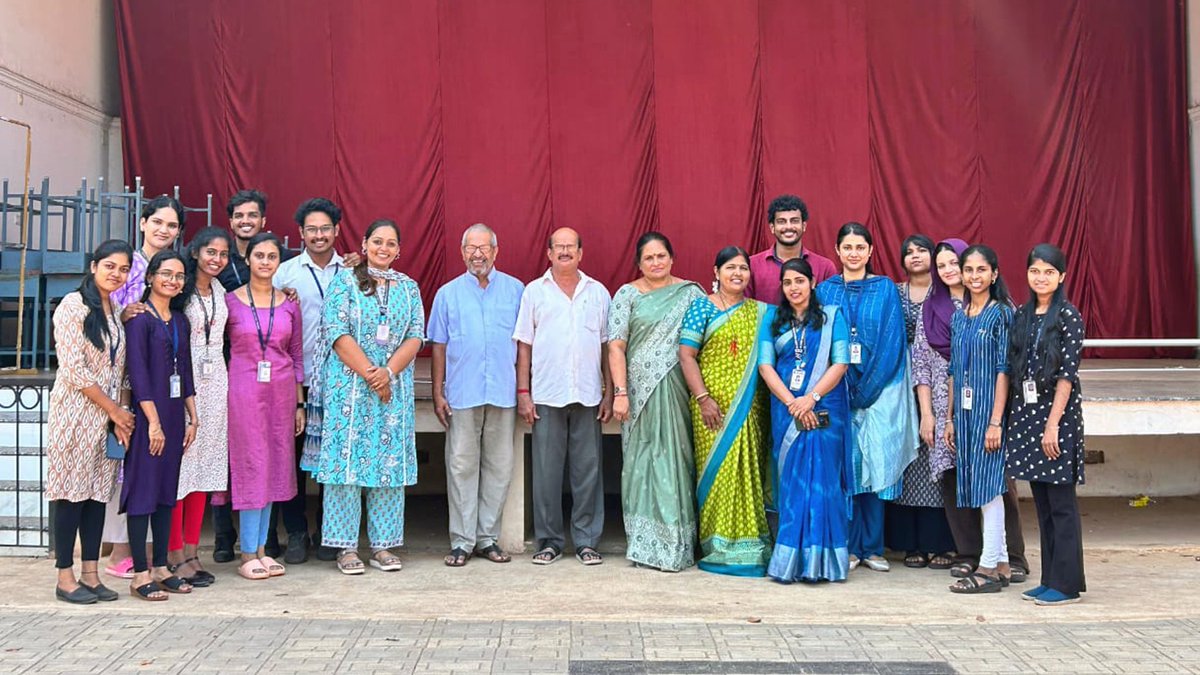 SrinivasVarsity's tweet photo. In the afternoon, the team also visited SVS Government School, where students actively participated in more engaging activities. The feedback was overwhelmingly positive! We're proud to promote mental health, safety, and well-being in our communities. (2/2)
#Mangalore https://t.co/T0RnQCNO7j