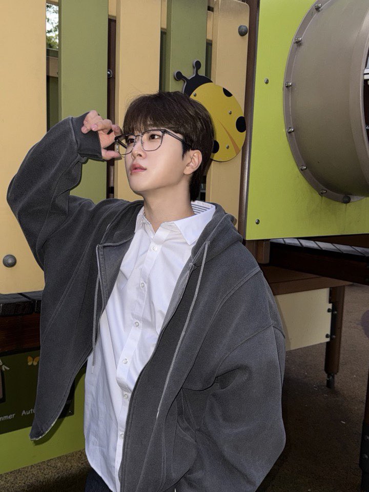뉴키드 Newkidd (@jflo_newkidd) / X