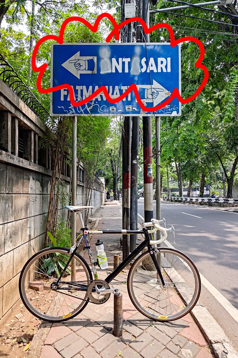 karf1anda's tweet image. pasang #rem dulu bray biar #woles #fixie #fixyou