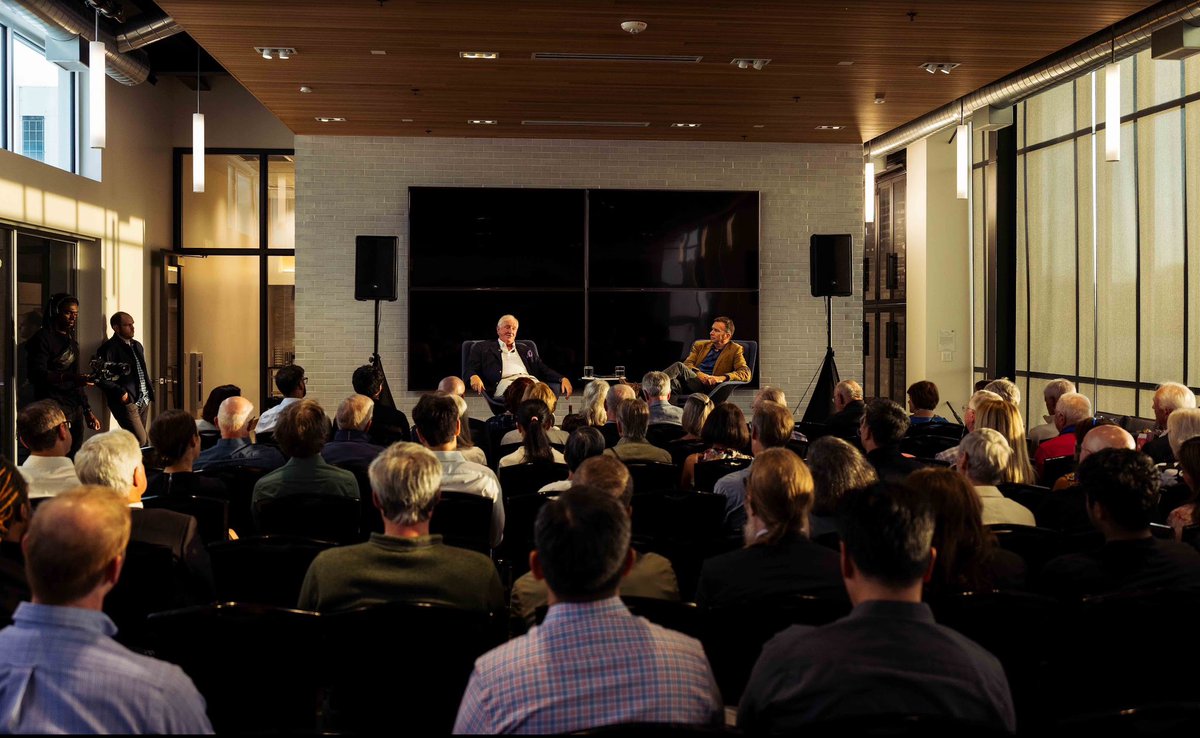 Huge pleasure to be invited back to Seattle to host the launch of cousin Mike’s book ‘The Art of the Turnaround’  - how to breathe new life into failing businesses. #theartoftheturnaround.com