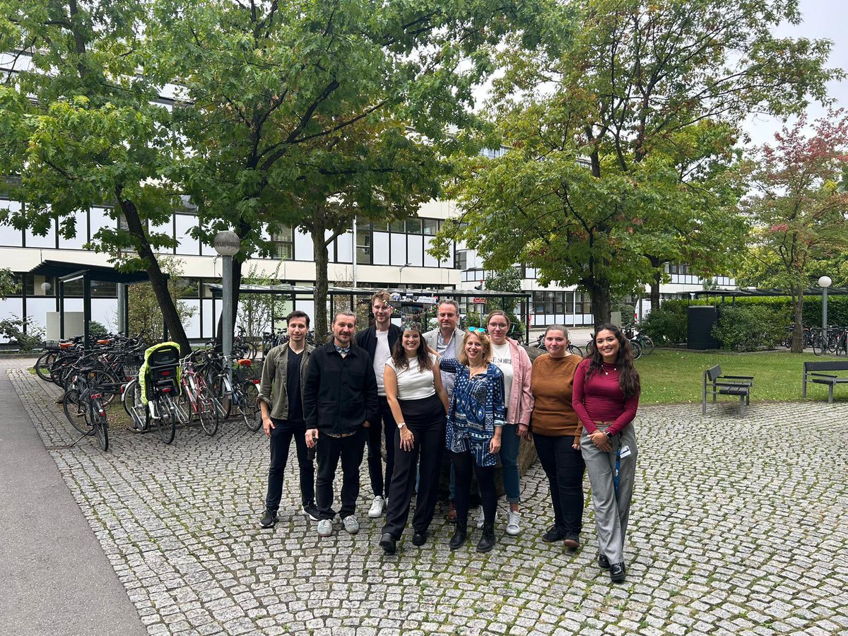 Tschaharganeh Lab (@tschaharganeh) on Twitter photo And here we present our newest #phd!! Sonia defended her work on chromosomal amplifications <a href="/DKFZ/">DKFZ</a> <a href="/uniklinik_hd/">Universitätsklinikum Heidelberg</a>!! Great defense and we are looking forward to an important paper using #Genetics and #immunotherapy for #therapy of #Cancer. More to come soon!! <a href="/DKFZImmunology/">DKFZ Immunology Infection and Cancer</a> <a href="/NCT_HD/">NCT Heidelberg</a> And here we present our newest #phd!! Sonia defended her work on chromosomal amplifications <a href="/DKFZ/">DKFZ</a> <a href="/uniklinik_hd/">Universitätsklinikum Heidelberg</a>!! Great defense and we are looking forward to an important paper using #Genetics and #immunotherapy for #therapy of #Cancer. More to come soon!! <a href="/DKFZImmunology/">DKFZ Immunology Infection and Cancer</a> <a href="/NCT_HD/">NCT Heidelberg</a>