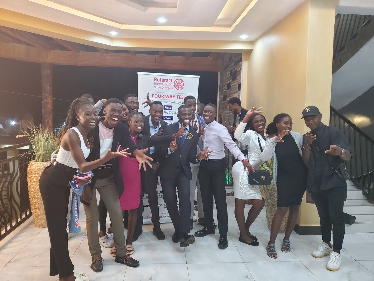 Rotaract Club of School of Hygiene of Mbale tweet media