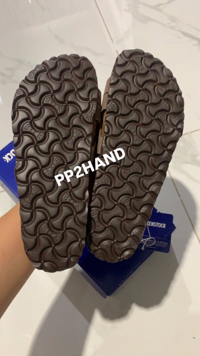 pp2hand's tweet photo. #ส่งต่อ Birkenstock รุ่น Yao Balance สี Mocha 36(Narrow Fit) หน้าแคบ ของแท้💯 สภาพใหม่ยังไม่ได้ใส่แค่ลอง ปล่อยต่อ 2890 บาท รวมส่ง #ขายของ #รองเท้า #ถูก #ราคาดี #รองเท้าใหม่ #ขายถูก #Birkenstock #สนใจทักแชท #ด่วนๆ #สภาพดี #สวย https://t.co/GwhDlt4Zep