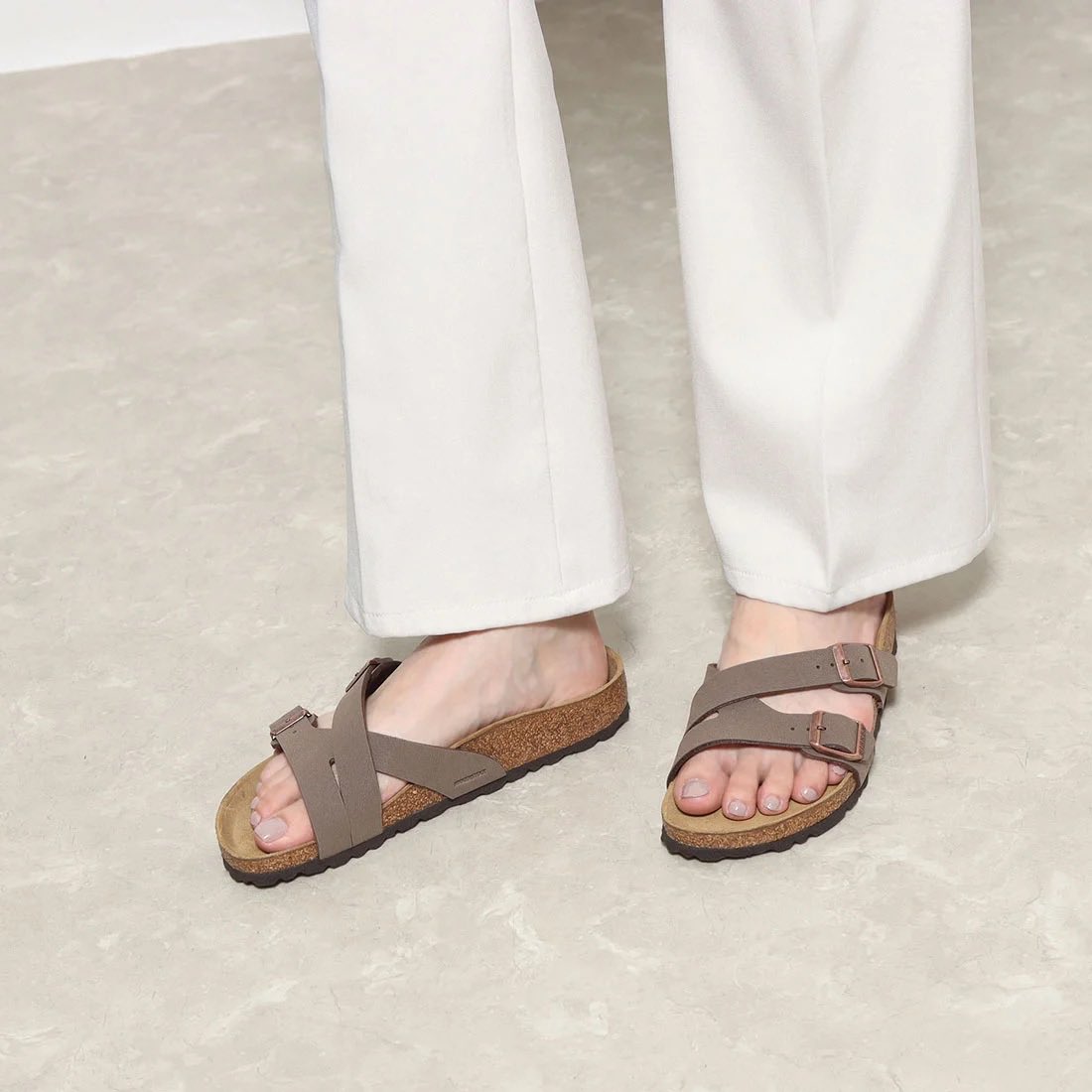 pp2hand's tweet photo. #ส่งต่อ Birkenstock รุ่น Yao Balance สี Mocha 36(Narrow Fit) หน้าแคบ ของแท้💯 สภาพใหม่ยังไม่ได้ใส่แค่ลอง ปล่อยต่อ 2890 บาท รวมส่ง #ขายของ #รองเท้า #ถูก #ราคาดี #รองเท้าใหม่ #ขายถูก #Birkenstock #สนใจทักแชท #ด่วนๆ #สภาพดี #สวย https://t.co/GwhDlt4Zep