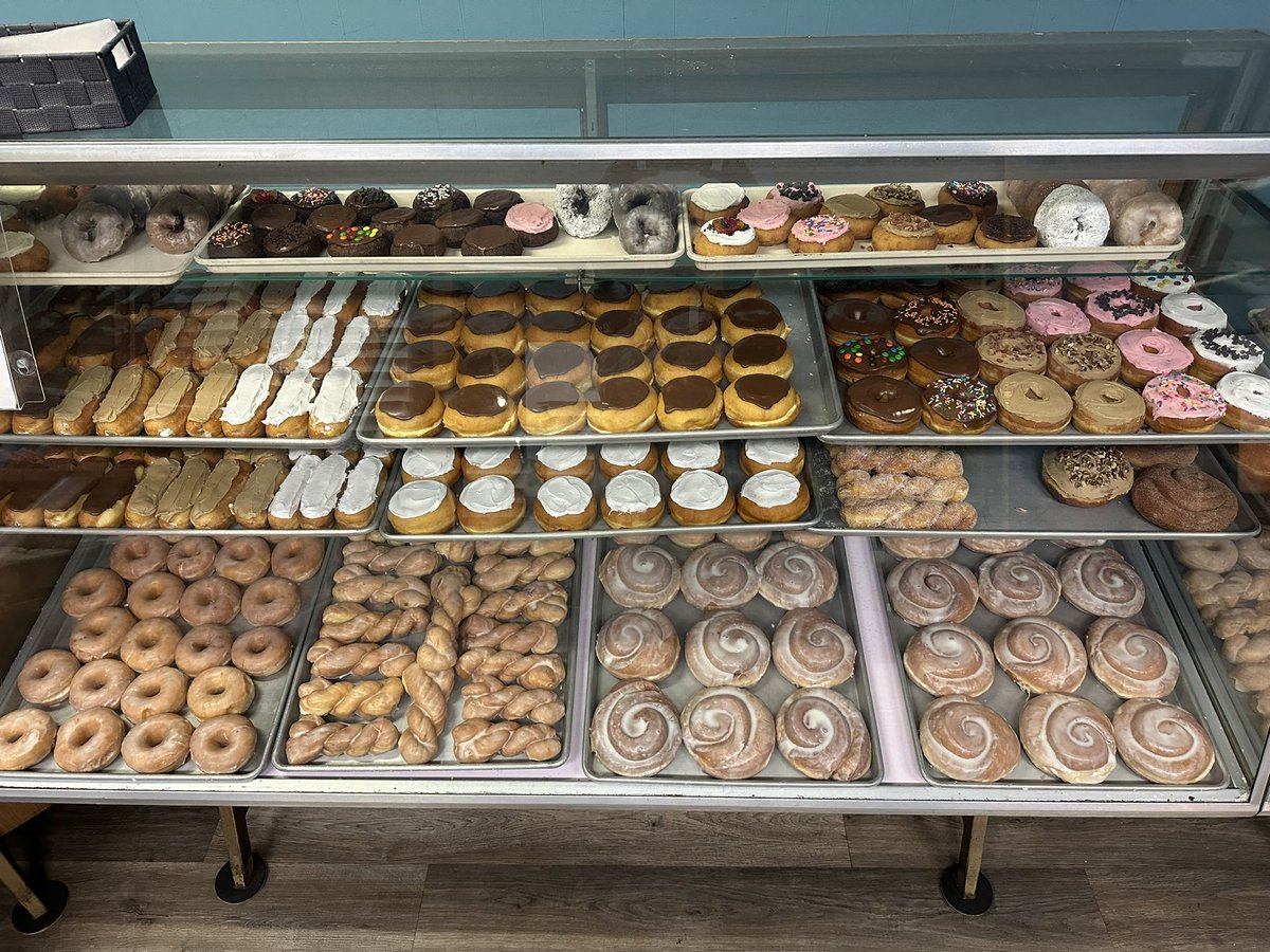 Liebermann’s And Beyond Bakery tweet media