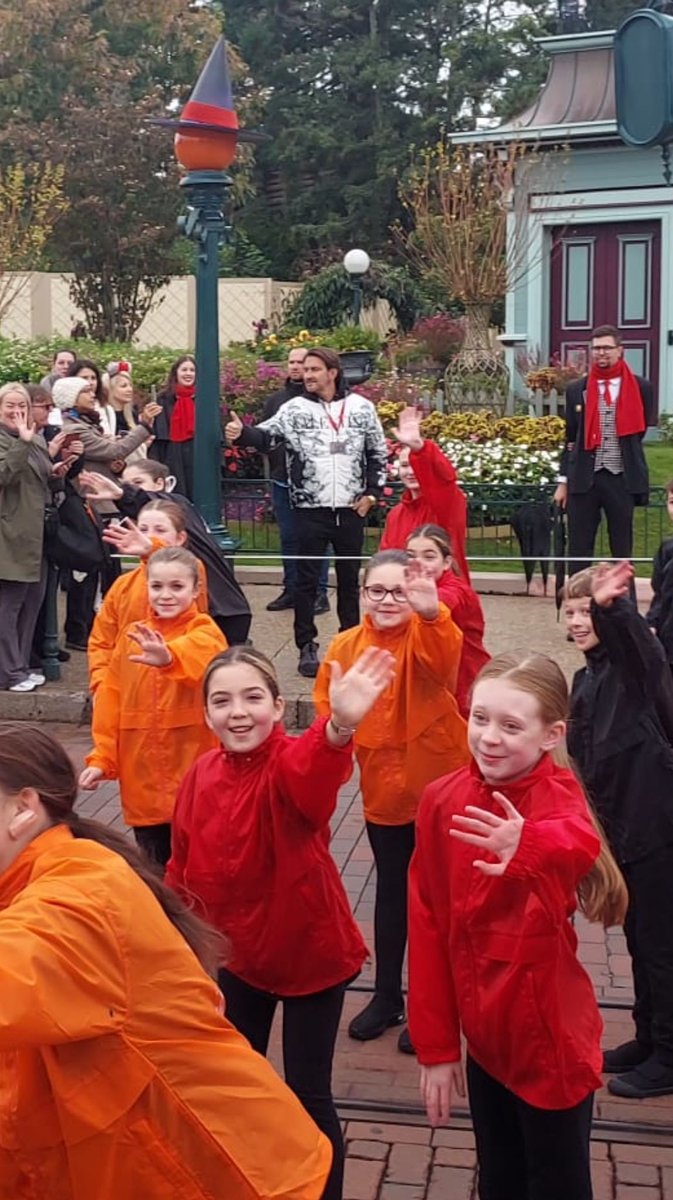 Victoria Whitehead tweet media