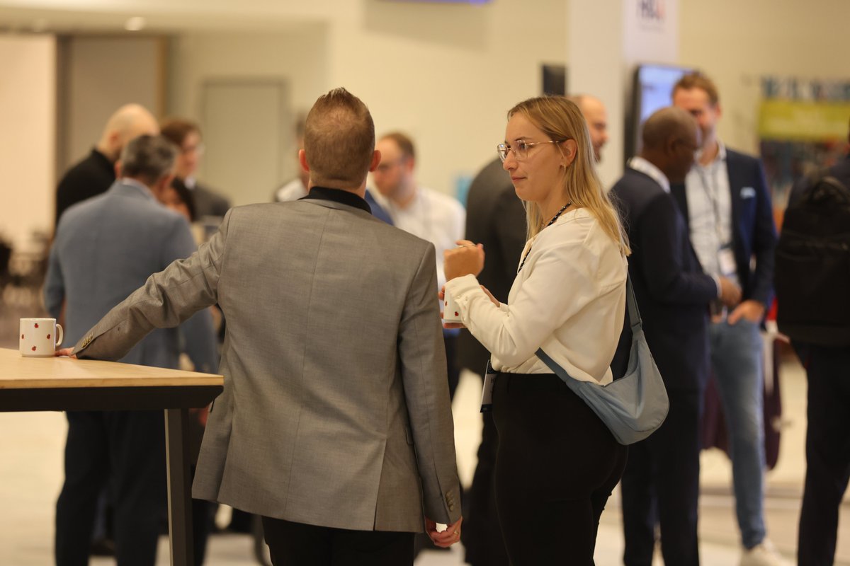 IAPHWorldPorts's tweet photo. LIVE | #IAPH2024 has begun! 

It is great to see delegates and speakers networking.

Patrick Verhoeven, Managing Director, IAPH opens the conference detailing the focus of the three day event, managing risk - unlocking opportunities - building resilience. https://t.co/CeUcL0l2kC