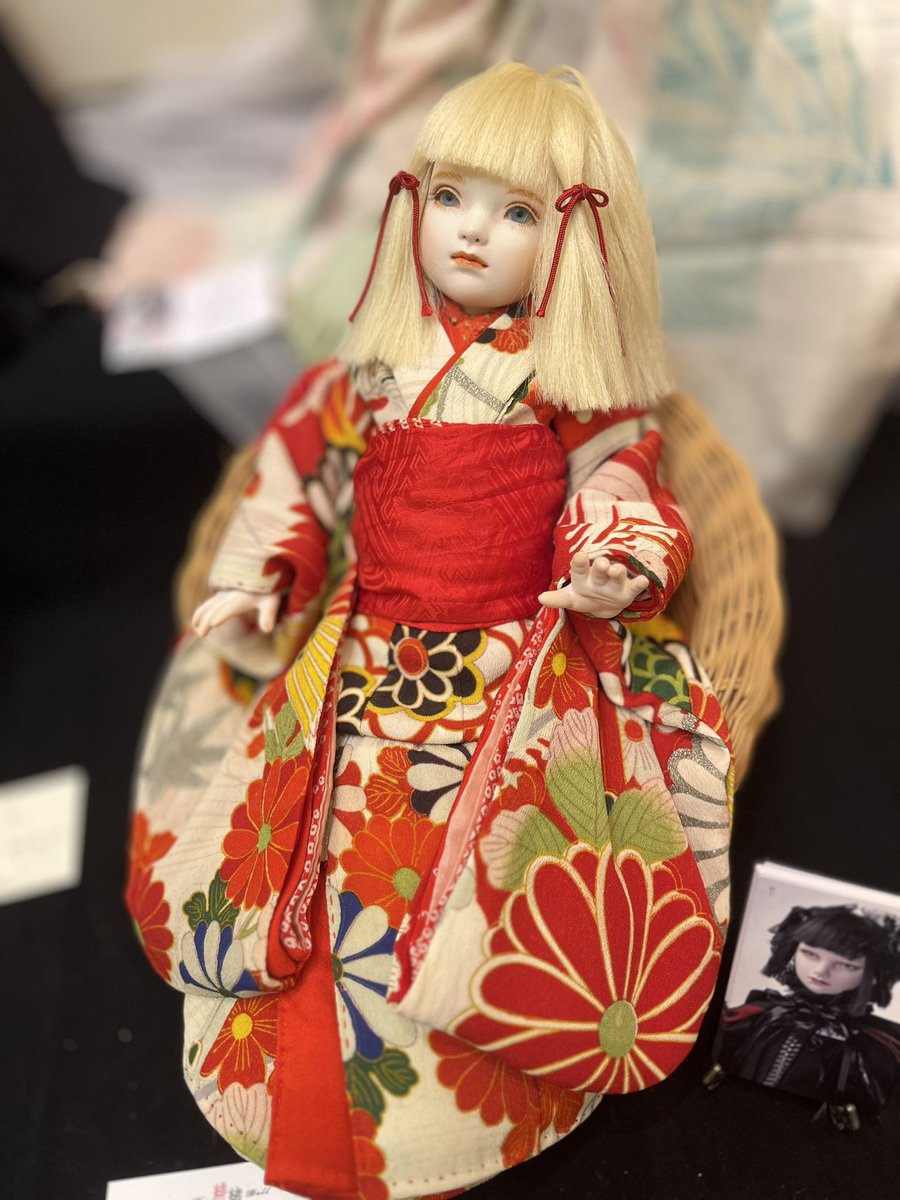 オノマトペ
緋緒さん　茜

綺麗な子

#オノマトペ2024