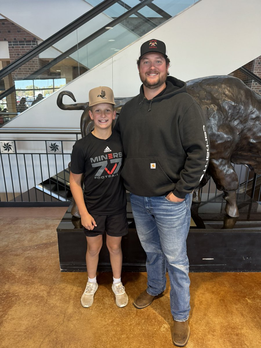 Bennett Reitsma (@bennettreitsma) on Twitter photo 