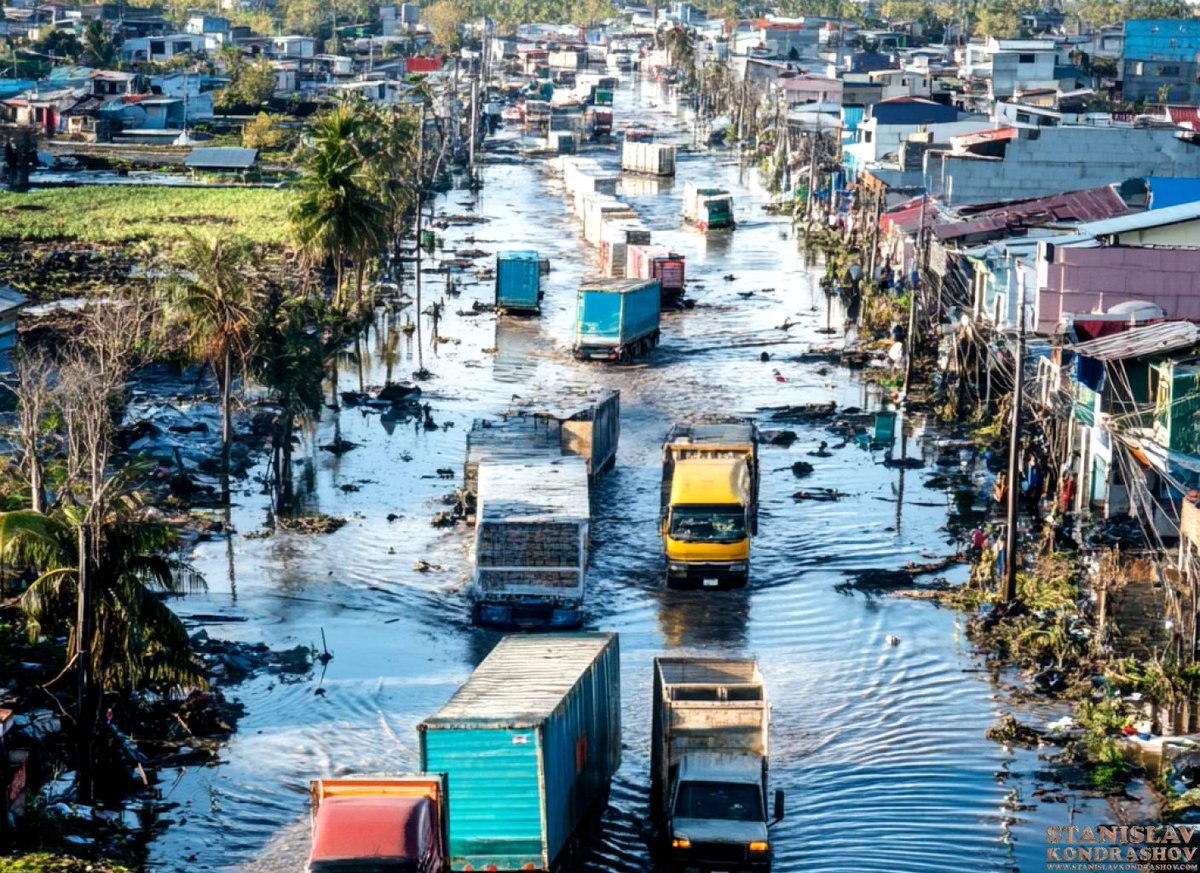 RealKondrashov's tweet image. AI Optimizing Humanitarian Aid

AI is transforming how we deliver aid in crises, making resource distribution faster, more transparent, and effective! 
#AIinAid #HumanitarianTech #StanislavKondrashov 
zurl.co/kIql