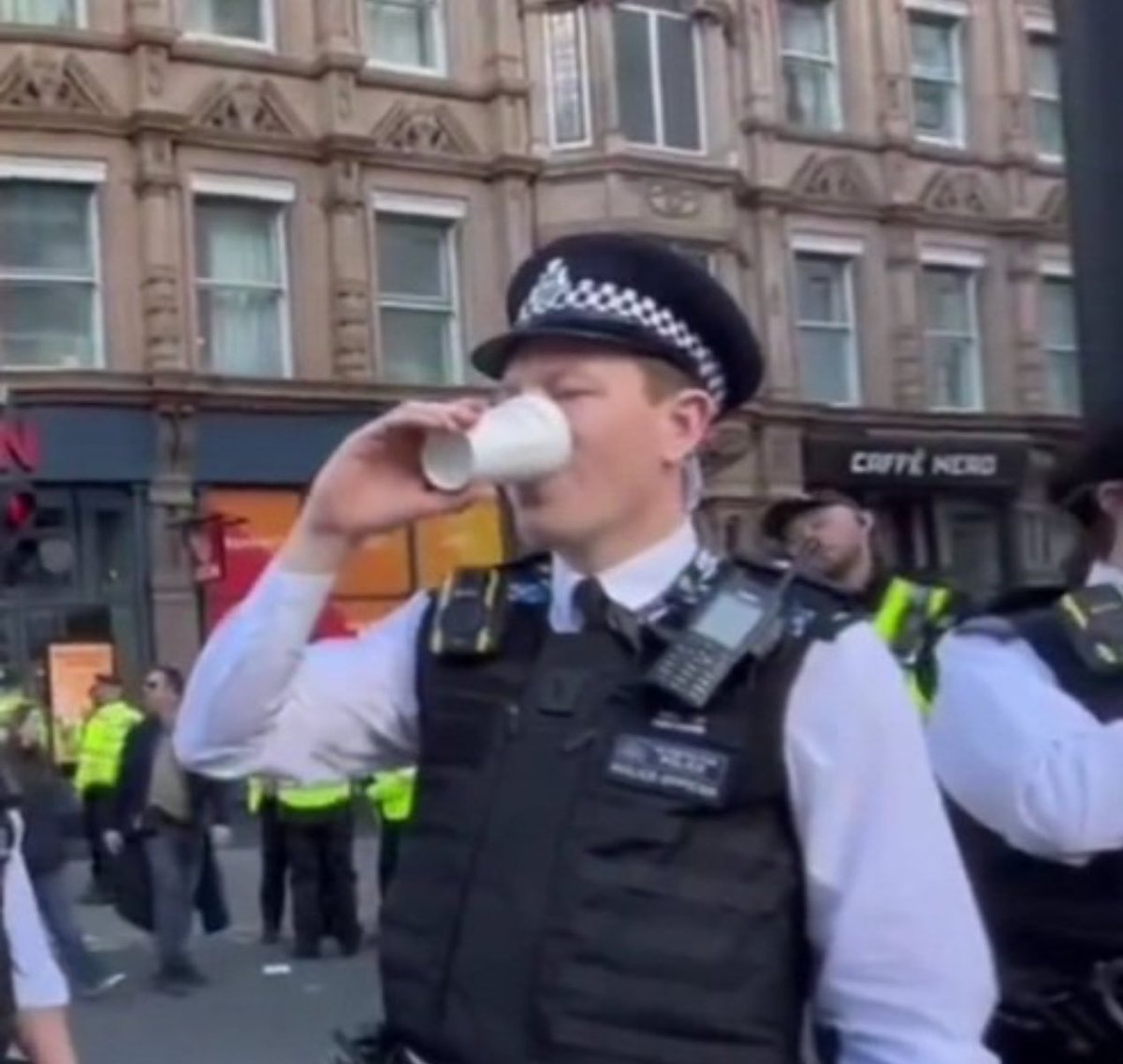 barryrobson's tweet photo. @daveatherton @northumbriapol @CCJardineNP When will this end? #TwoTierPolicing #NotMyPolice #ShameOnLiebour ๐ซฃ https://t.co/aQEBorcihV