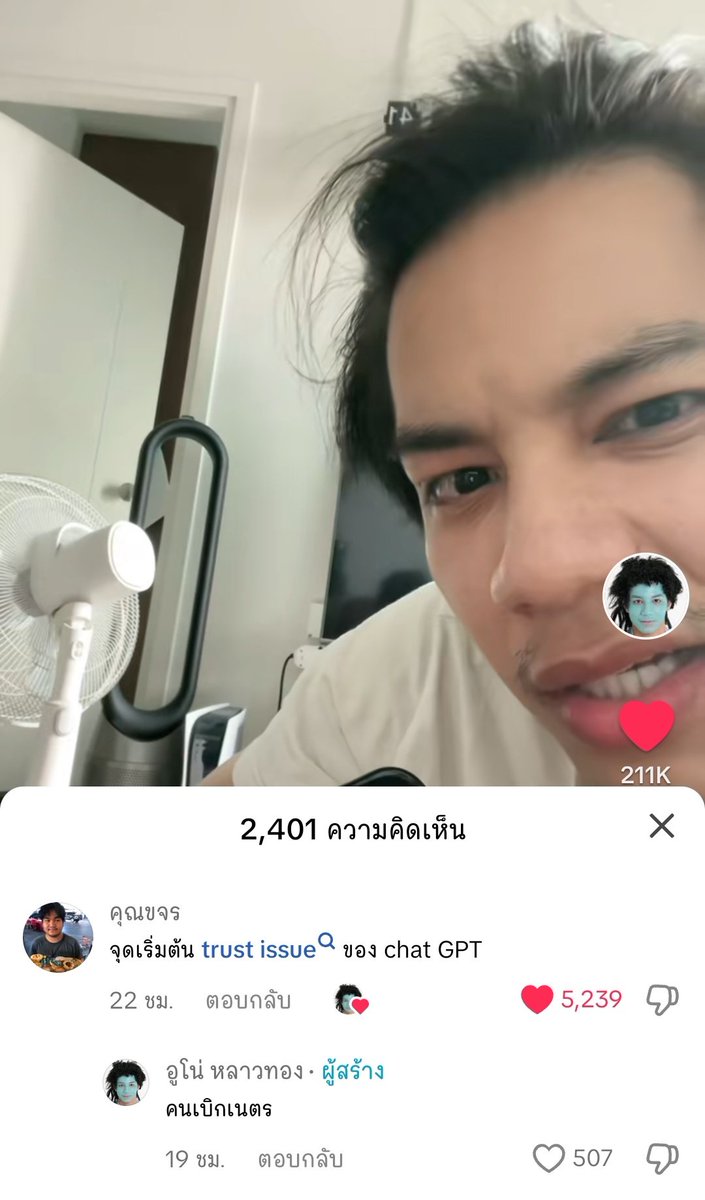 qt pie , tweet media