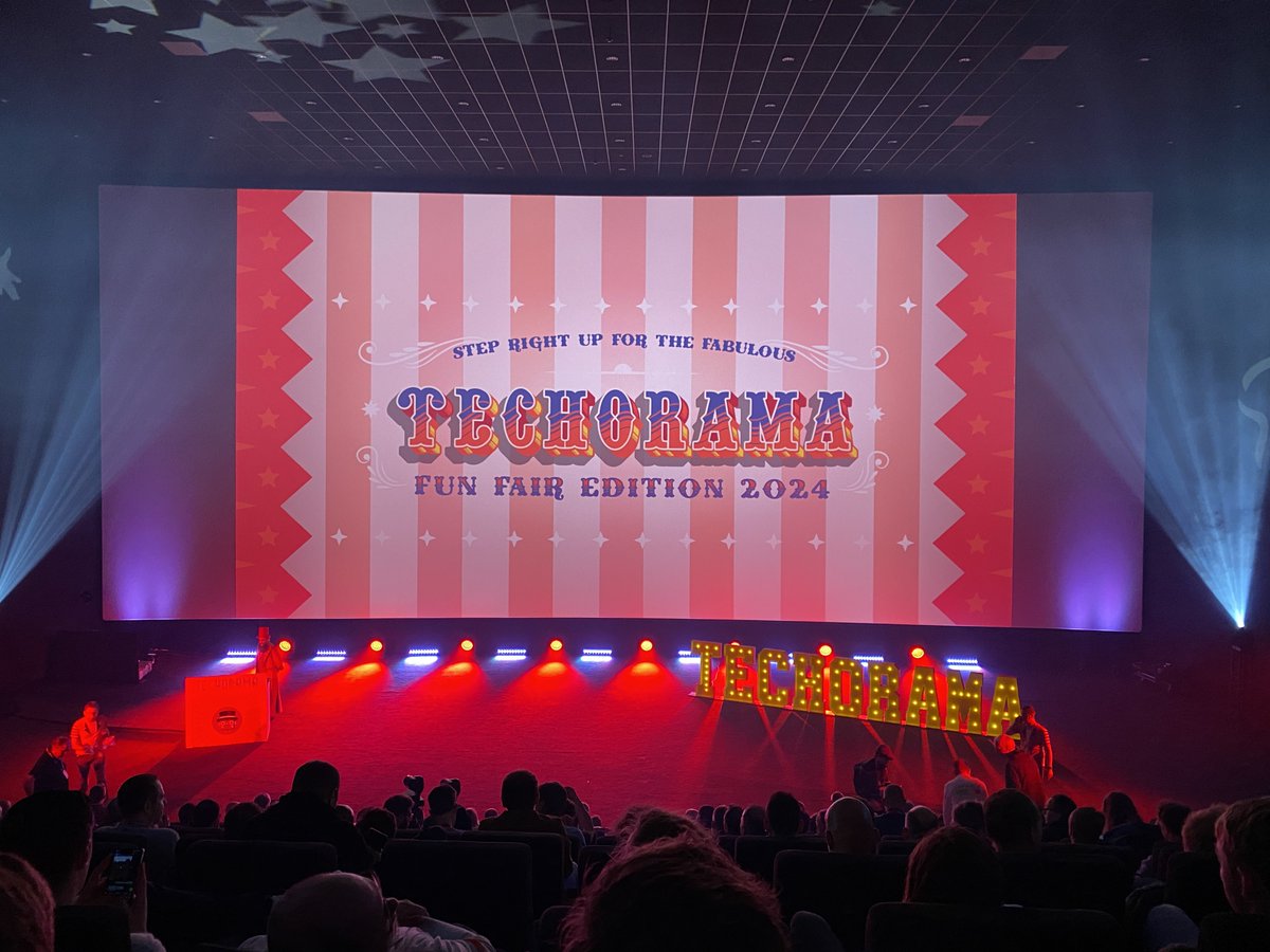 patrickpetersnl's tweet photo. Zooo..  ff 2 daagjes chill Techorama, thema fun fair 😀 #techorama https://t.co/PVIM39kjZ6