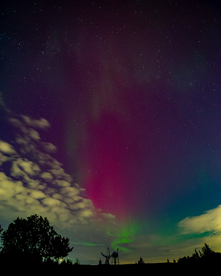 Tony Johnson (@tonyjpix) on Twitter photo Some #aurora over #BainbridgeIsland #Washington about 10:50pm Oct 7. #northernlights #Auroraborealis #spaceweather #wawx <a href="/TamithaSkov/">Dr. Tamitha Skov</a> <a href="/NWSSeattle/">NWS Seattle</a> <a href="/komonews/">KOMO News</a> <a href="/KIRO7Seattle/">KIRO 7</a> <a href="/KING5Seattle/">KING 5 News</a> Some #aurora over #BainbridgeIsland #Washington about 10:50pm Oct 7. #northernlights #Auroraborealis #spaceweather #wawx <a href="/TamithaSkov/">Dr. Tamitha Skov</a> <a href="/NWSSeattle/">NWS Seattle</a> <a href="/komonews/">KOMO News</a> <a href="/KIRO7Seattle/">KIRO 7</a> <a href="/KING5Seattle/">KING 5 News</a>