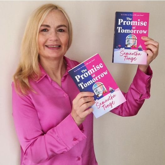 SamTongeWriter's tweet photo. It's Publication Day!

11 years, 21 books and lots of support. Thank you 🩷

Elena is convinced her life will be over soon - can she fulfil all her dreams in time?
https://t.co/qiZTDrq3DD
#booktwt  #readercommunity https://t.co/2YSTE0Xyrv