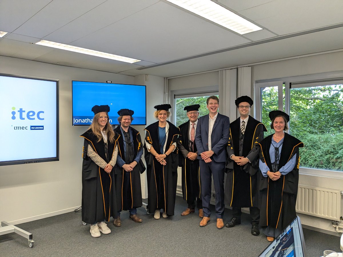 Itec, an imec research group at KU Leuven (@itec_kuleuven) on Twitter photo 👏Congratulations to our brand new Doctor <a href="/jonasdoumen/">Jonas Doumen</a> for obtaining his 🎓#PhD on "Meaning Matters: Syntactico-Semantic Generalisation Operators for Learning Computational Construction Grammars"✅shorturl.at/N0dsM 👏Congratulations to our brand new Doctor <a href="/jonasdoumen/">Jonas Doumen</a> for obtaining his 🎓#PhD on "Meaning Matters: Syntactico-Semantic Generalisation Operators for Learning Computational Construction Grammars"✅shorturl.at/N0dsM
