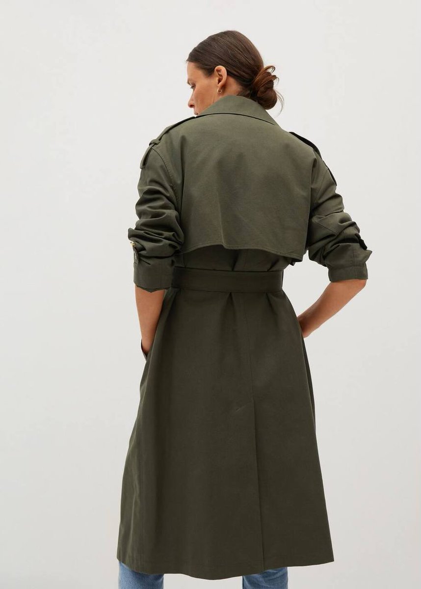 Episha's tweet image. Девочки, подруга продает:

MANGO Двубортный тренч 
Длинный, прямой фасон. Длинные рукава с пуговицами на манжетах.  Съемный пояс. 
Бренд: MANGO
Размер: XS (хорошо садится на S и М размер)
Состояние: Б/у - хорошое, носила не часто 
Стоимость: 3500 сомов