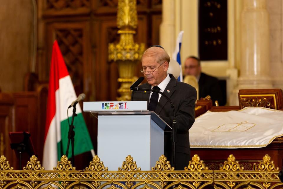 IsraelinHungary's tweet image. Tragédia, ami egy évvel ezelőtt történt október 7-én, és azóta sem talált békére Izrael népe. A kegyetlen mészárlás, amit a Hamasz terroristái követtek el megbocsáthatatlan. Izrael feladata azon dolgozni, hogy ez soha ne ismétlődhessen meg, és soha senki ne feledje az áldozatok…