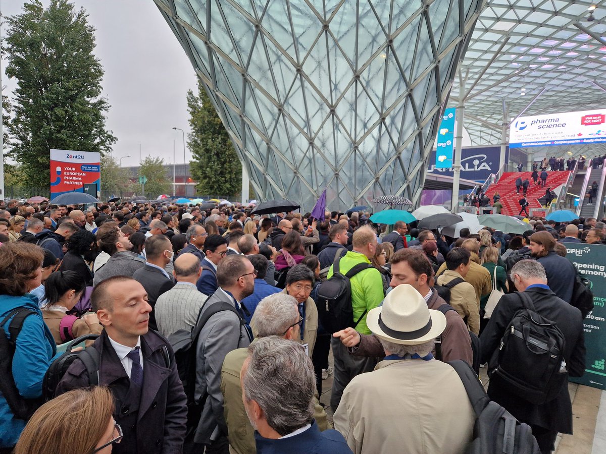 2 things i said i wouldn't do in 2024: a) use Musk' toXic Twitter platform and b) go to #CPHImilan #CPHI . Well here i am. As are 40,000 others all trying to get in