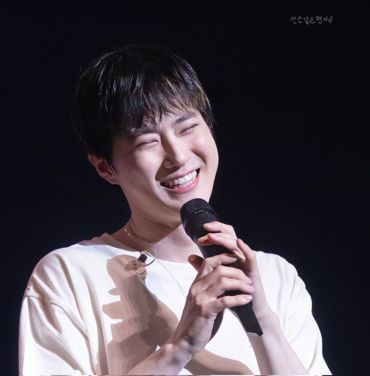 smiley suho (@kjmsmiles) on Twitter photo 