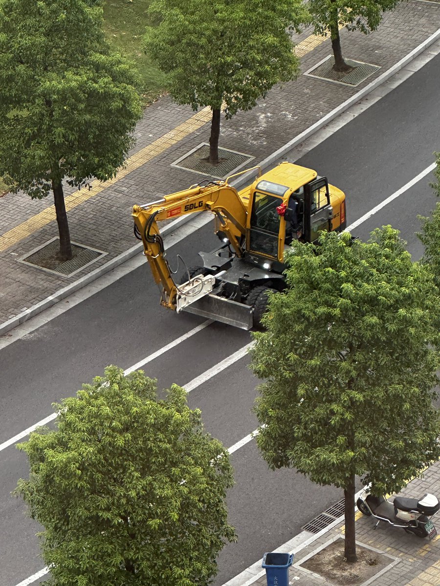 JessieTLL's tweet image. hangfu……