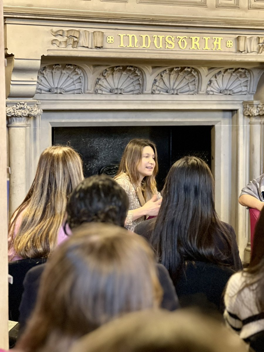 FettesLibrary's tweet photo. Yesterday we welcomed Iranian-American author Dina Nayeri for a very inspiring talk about her personal journey as a refugee, her studies, career, and her involvement in various charities to help refugees. Lots of questions from our students @Fettes_College https://t.co/ONbLjVzIez