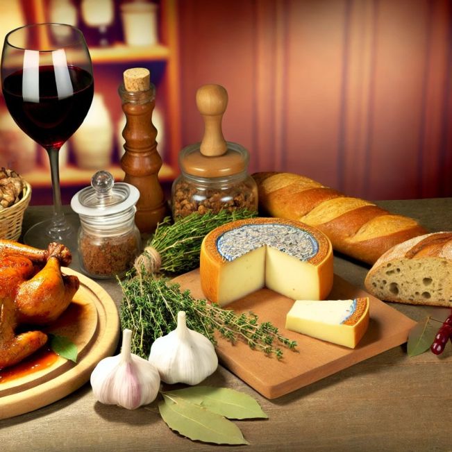 Oh La La Cooking for this weeks discount code - mailchi.mp/21a35069b58e/o…
French Cuisine vs British Cuisine, any winners in this discussion? Two of our favourite French classics Coq au Vin and Herby Ratatouille Recipes