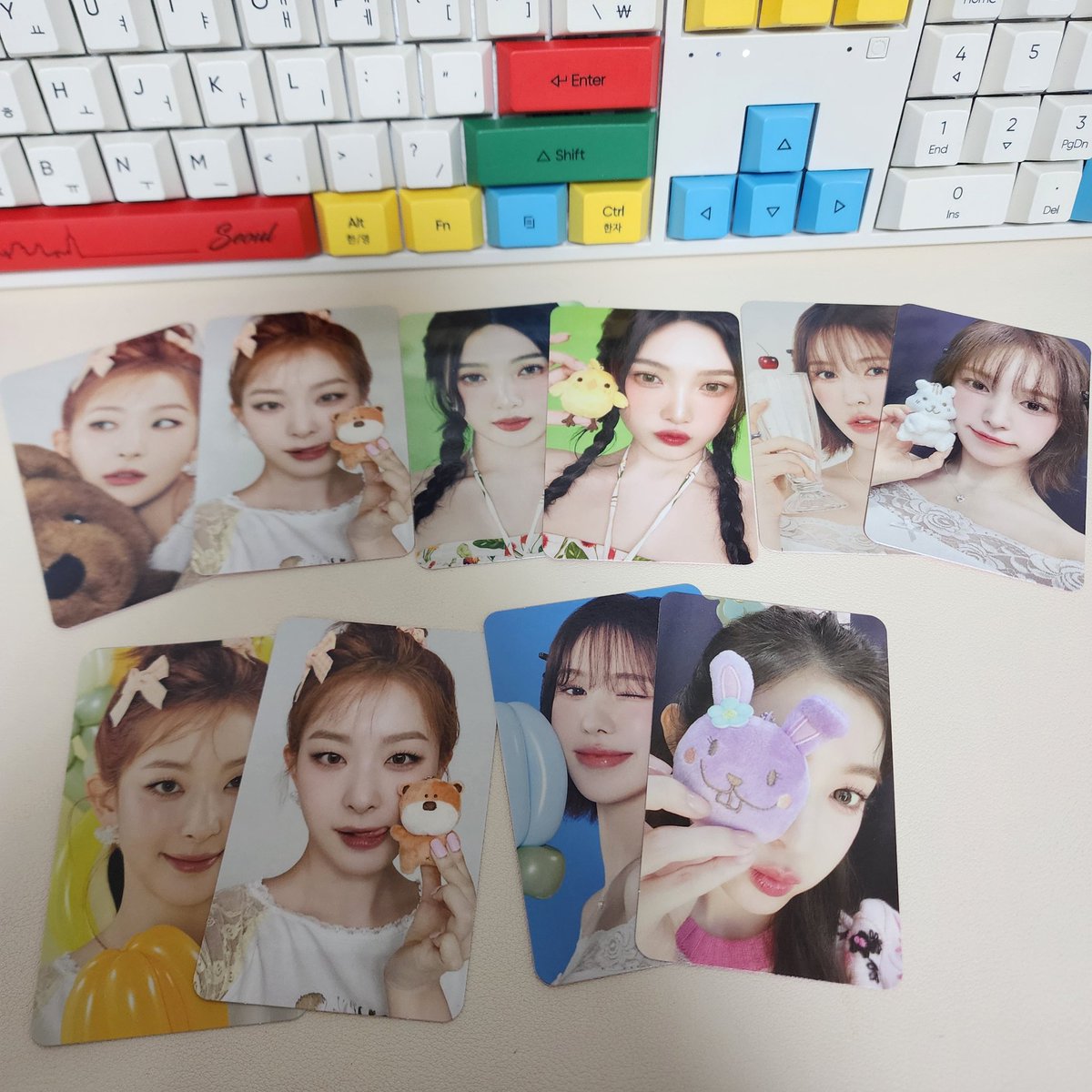 0otchi's tweet photo. 순ㄴ서대로 일케나와서 원래 멤버별로 나오는줄 https://t.co/NWU0fUIj9j