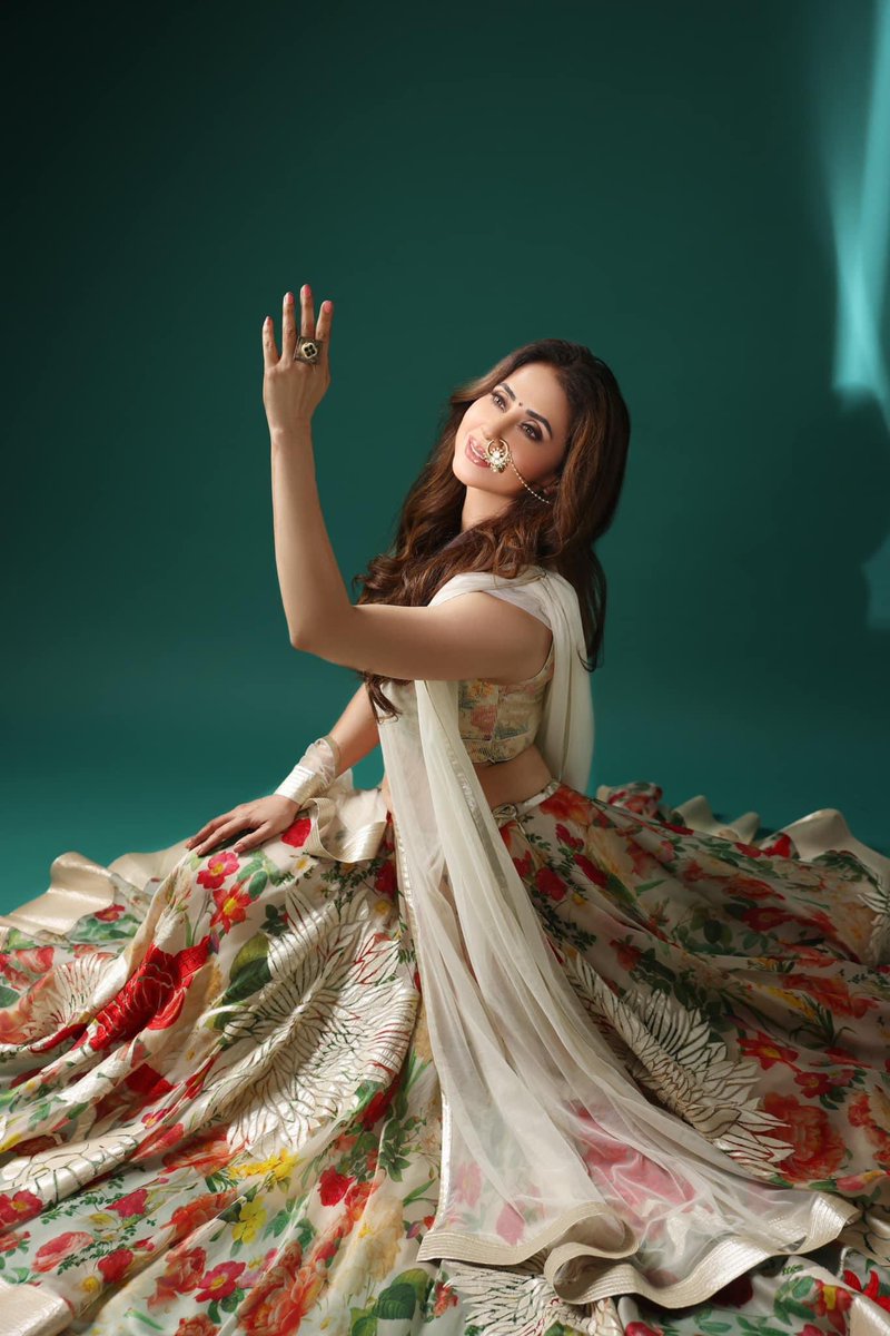 Team Urmila Matondkar 🇮🇳 tweet media