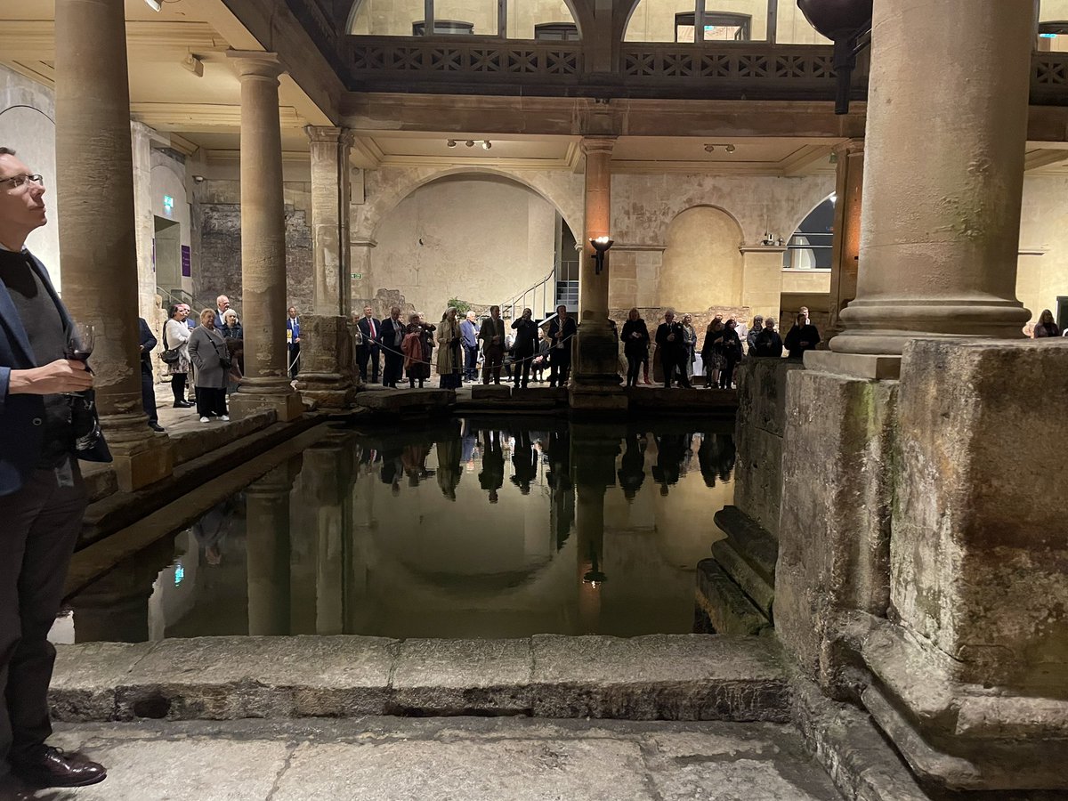 SSwindoninBloom tweet media