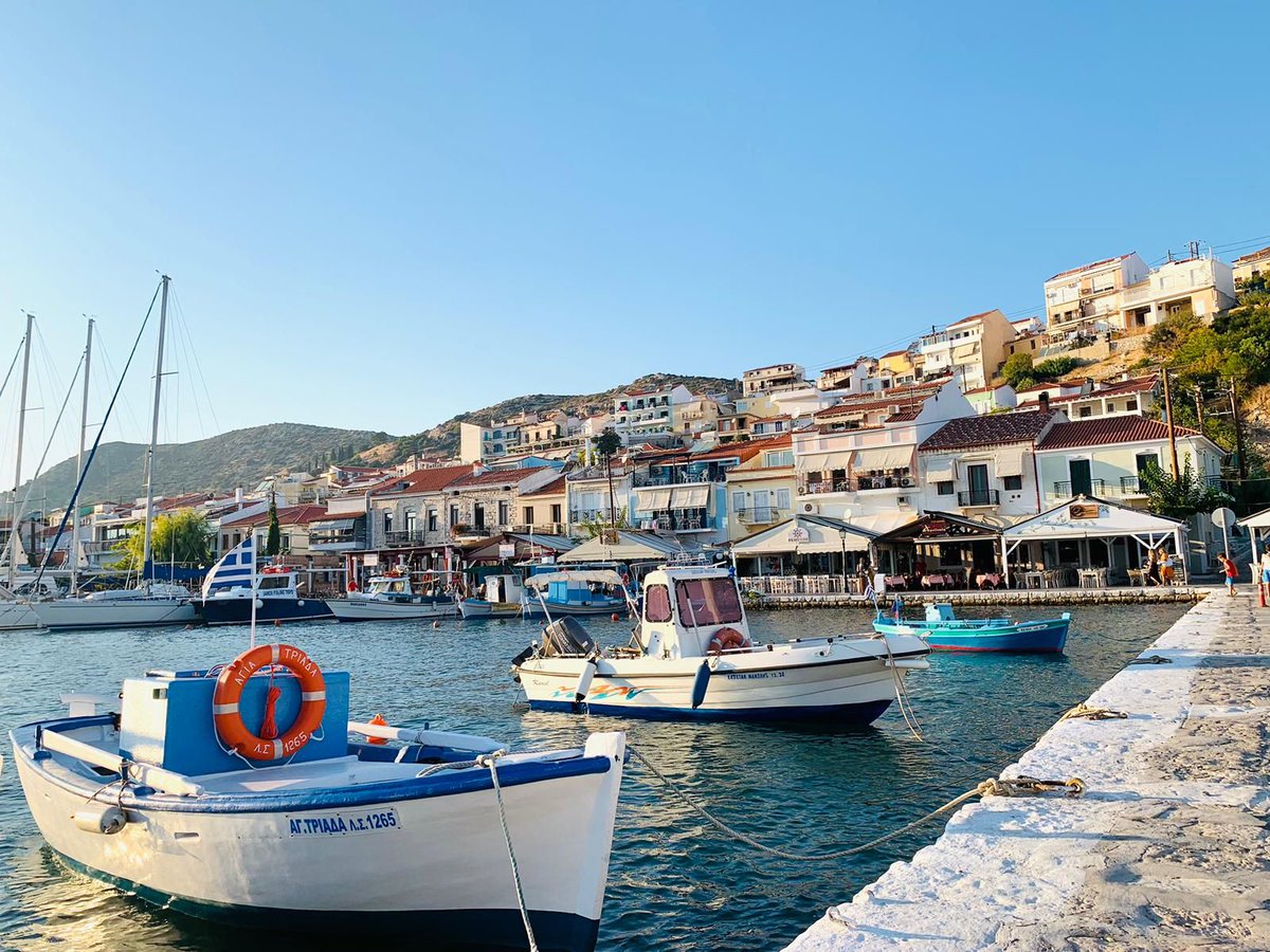 Samos'a 130 bin yolcu taşıdı, üç adaya daha gidecek 

ekonomist.com.tr/makale/samos-a…