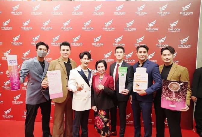 - แรกเข้า 2,500 เท่านั้นไปๆ มาๆ 200,000 +++  จนมีคนฆ่าตัวตาย
- มีผู้เสียหายแล้วประมาณ 2000 ราย
- รายละเอียดเพิ่มเติมที่ ตต doodara_go6

#Theicongroup #Theicon ##ดิไอคอน #โหนกระแส