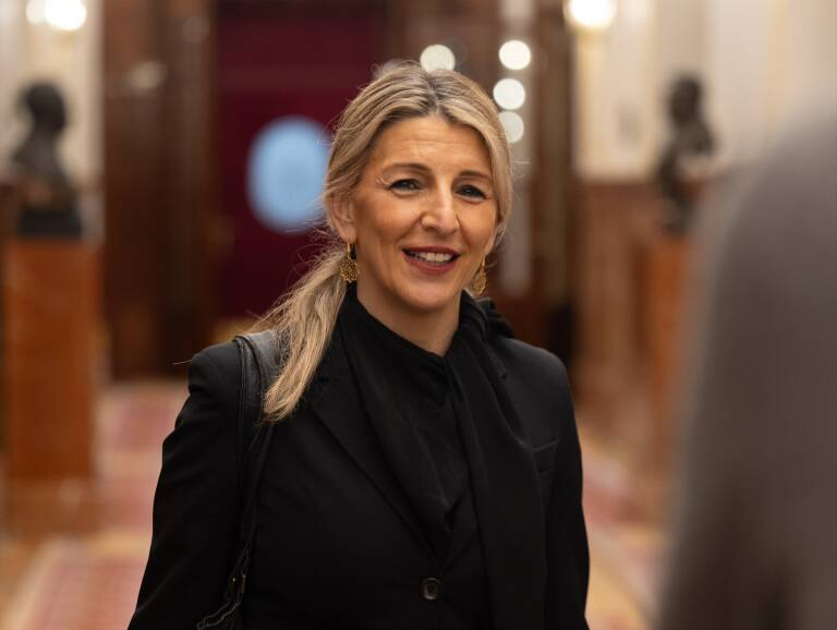 ESPcrave's tweet photo. 🚨 Yolanda Díaz propone que cada español 'apadrine un empresario' por 'las cosas bonitas que hacen cada día por nosotros y de las que no nos damos cuenta'. https://t.co/UFTRm6zdAb