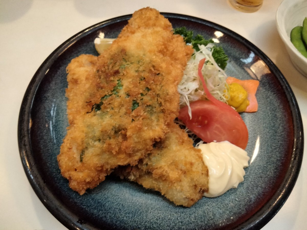 tsubasadesuga's tweet photo. 長岡の思い出「山幸」ここのアジフライ最高！ https://t.co/Y1VhLo78SI