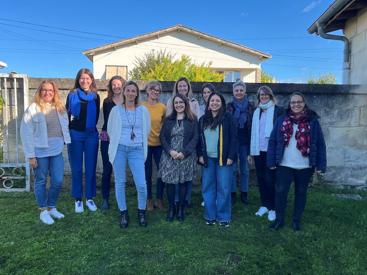 hdgdev's tweet image. 📣Session 4 de Elles Entreprendre. 12 entrepreneuses étaient réunies autour d'un pdj pour apprendre à se connaitre Début de l'aventure lundi avec un atelier sur la posture de la cheffe d'entreprise animé par Rebecca Owona Engali. @BxMetro @NvelleAquitaine @Bpifrance PAREF 2024.