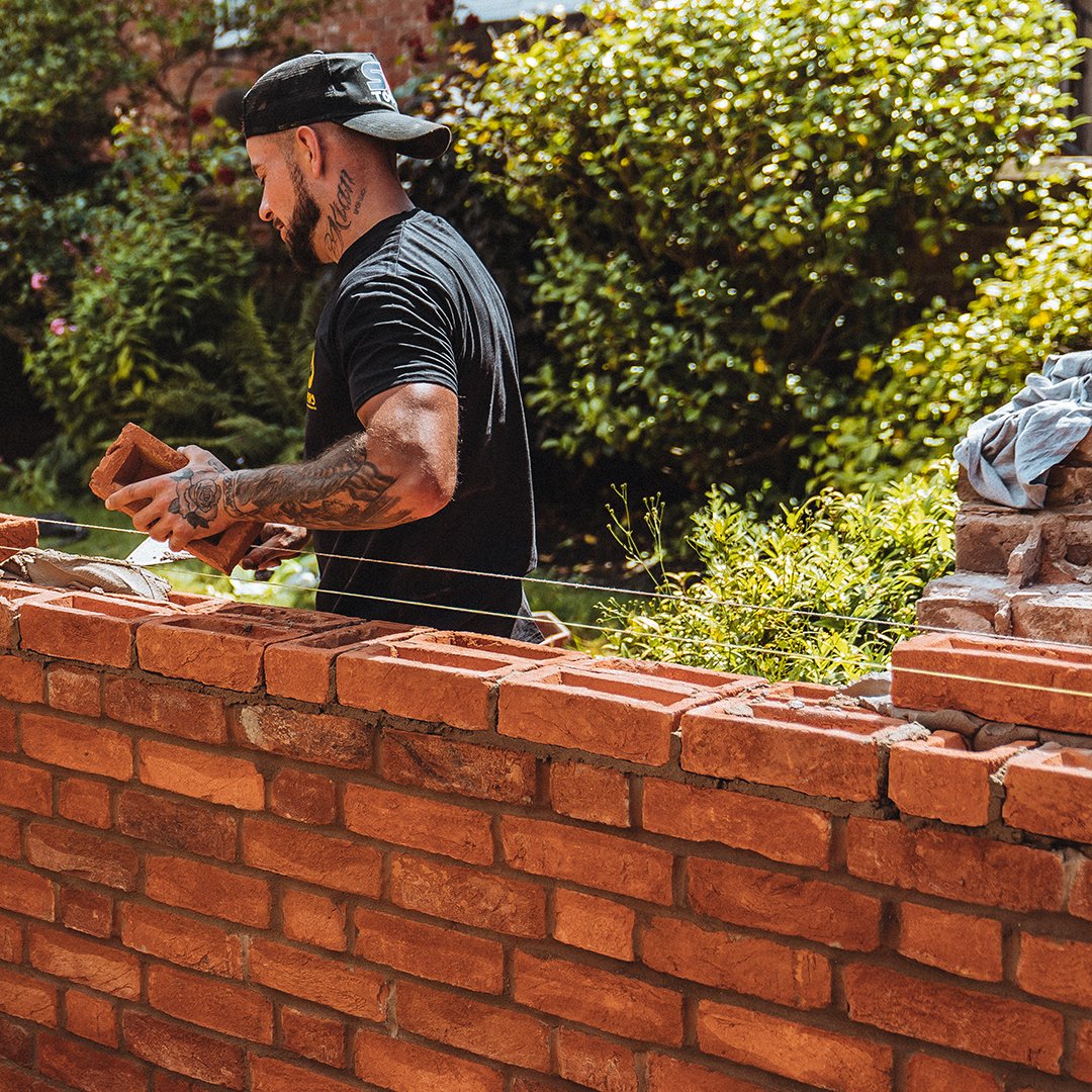 Builders and bricklayers - looking to sort your business insurance?

Give the Rhino team a call on 0116 243 7904 to get your quote sorted.

#bricklayers #insurance #quote