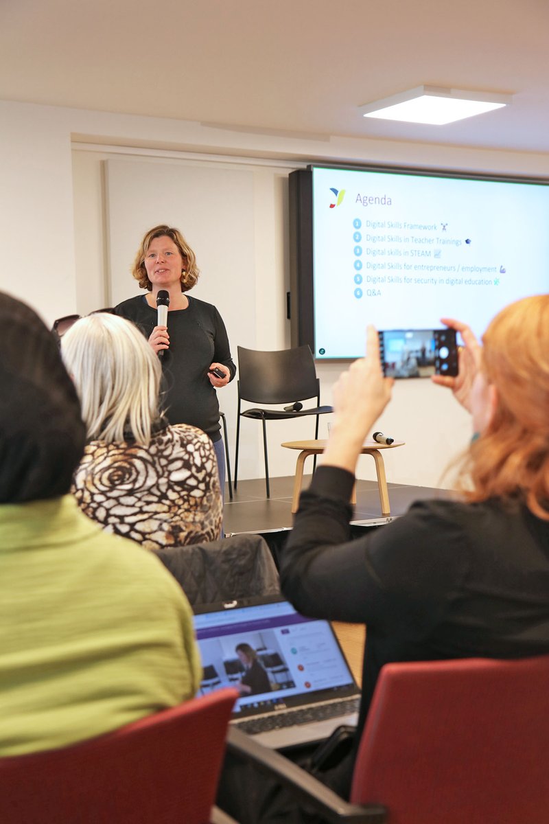 Enabel_Belgium's tweet photo. 🔴Live from @Educaid_be 2024!
In our parallel session, we're diving into digital education with inspiring case studies.
We're sharing projects from Uganda, Burkina Faso, & Palestine-showcasing how we're boosting #digitalskills through innovative pathways! 💻
#EdTech4Inclusion https://t.co/73HSTw4vrj