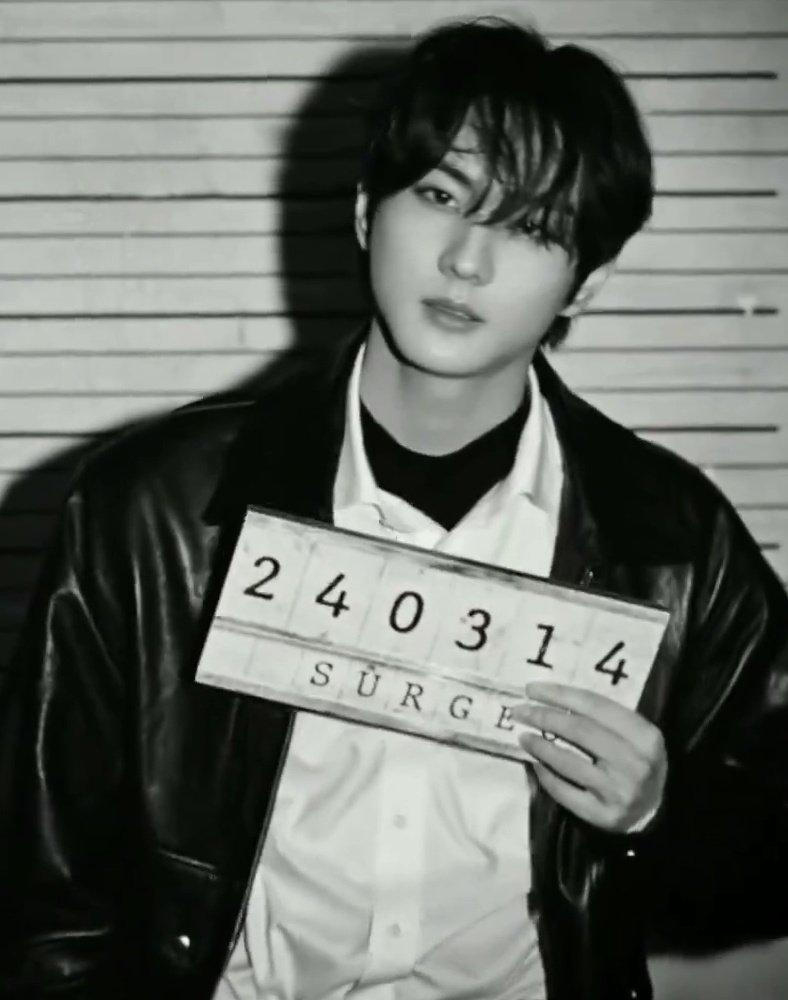 woncattos's tweet photo. vcr clip                        behind the scene https://t.co/aXPcfsqMyS