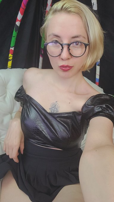 💋💋🥰🥰 https://t.co/rDbYlrcnV3<a href="/tag/tattoo"class="tags"><span>#tattoo</span></a><a href="/tag/pussy"class="tags"><span>#pussy</span></a><a href="/tag/manyvids"class="tags"><span>#manyvids</span></a>