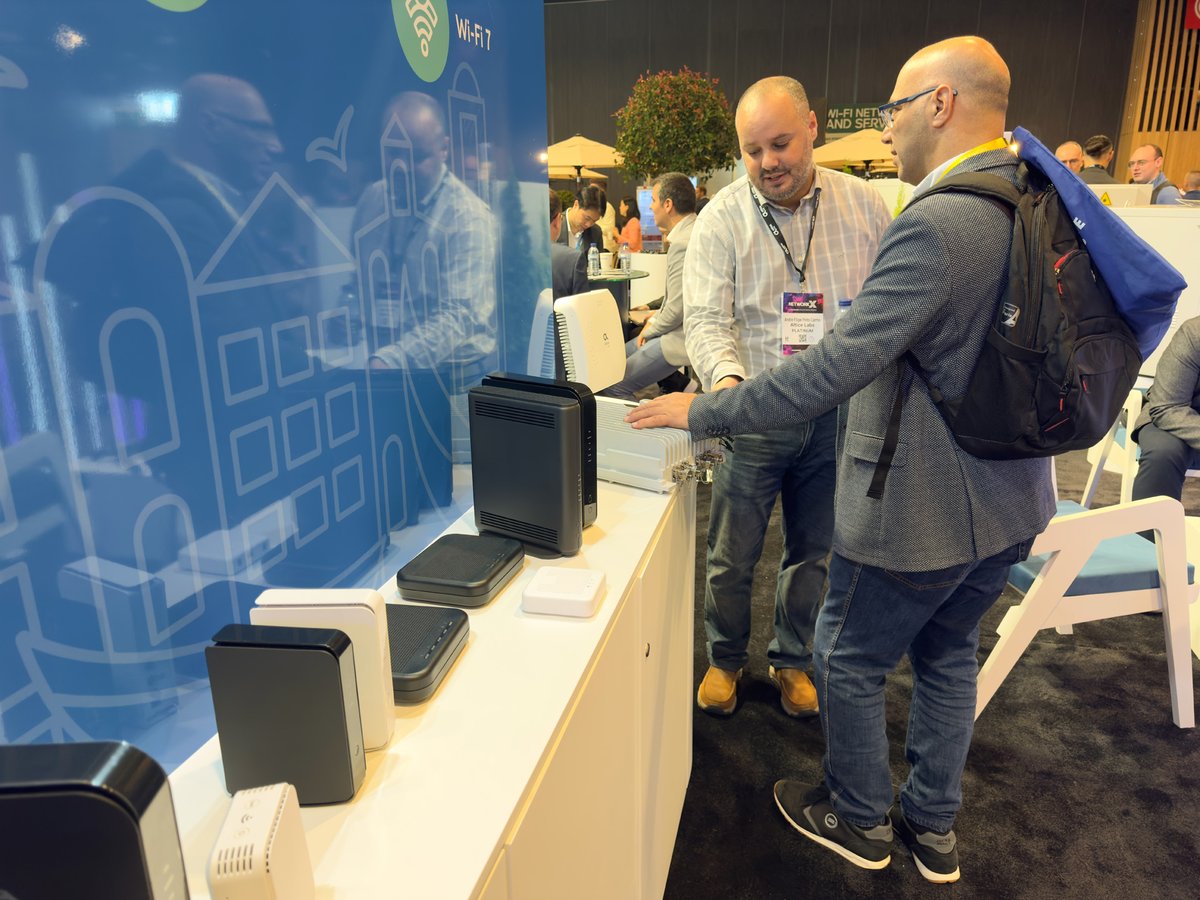 altice_labs's tweet photo. Day 1 at @networkx_event! Our experts are showcasing the Wi-Fi 7 Fiber Gateway, designed to take #connectivity further. Discover next-gen solutions for Optical Distribution Networks, multi-PON modules, Wi-Fi systems, and more. Visit us at stand D09!  #NetworkX https://t.co/IXGOgKXbAE