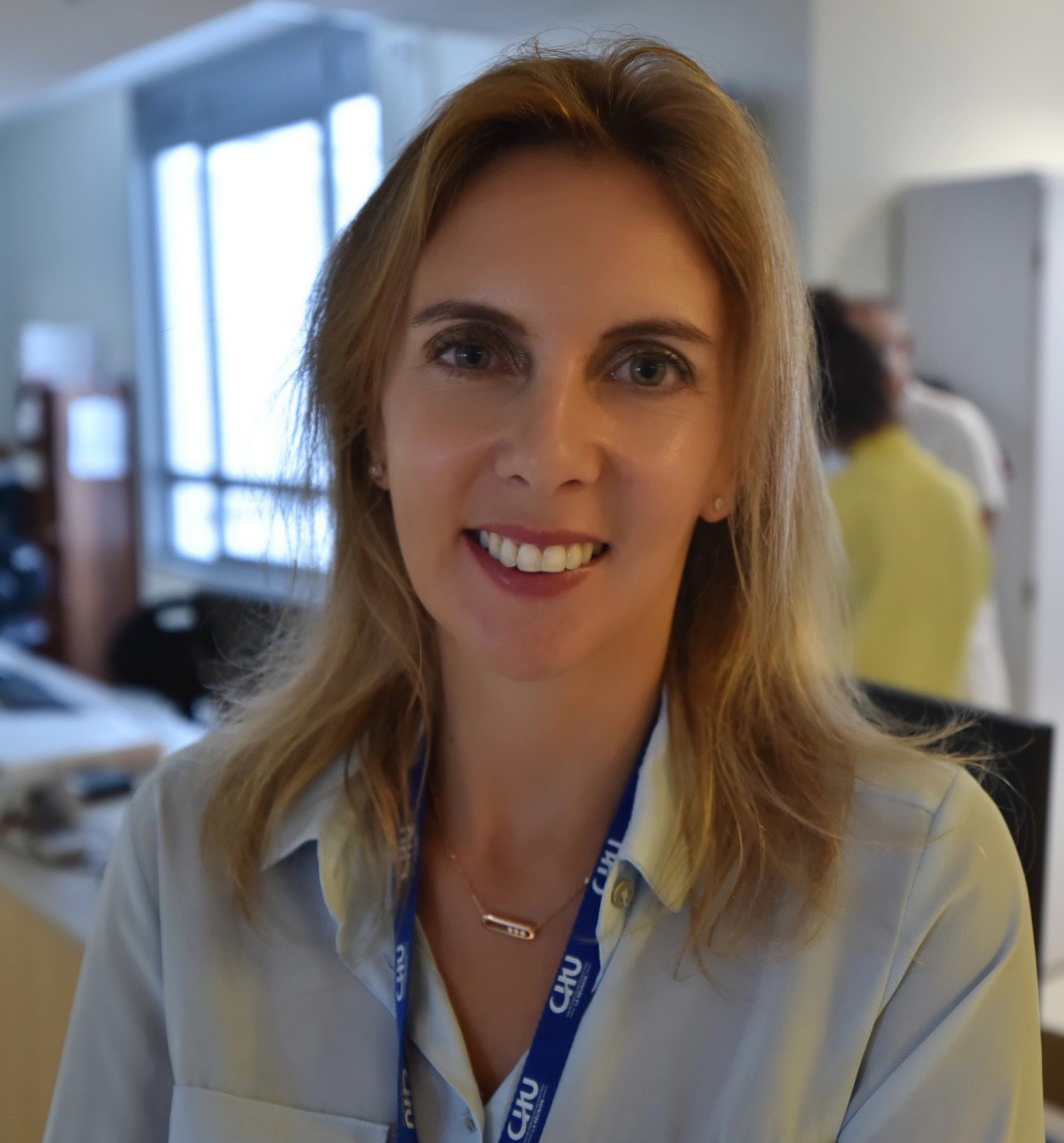 Run1ereLD's tweet photo. #granmatin #radio @reunionla1ere 
 Mer 9 oct 7h20
 @phdornier  reçoit Sabrina Wadel, Secrétaire Générale du CHU de La Réunion
 Elle répondra à ses questions et à celles des auditeurs au 0262 99 2000
Au lendemain de l’inauguration de la Maison des Femmes, de la Mère et de l’Enfant https://t.co/1R2DvdqjfI