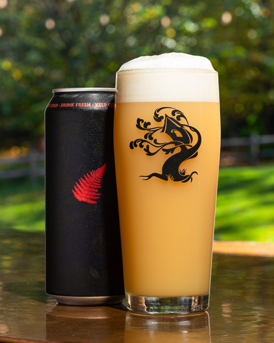 TreeHouseBrewCo's tweet photo. The elusive Red Fern returns today to kick of #treehousetuesday
It's a beautiful beer - just look at that color!
https://t.co/QKNmP0AHCE https://t.co/ZKLsiqcd7Z