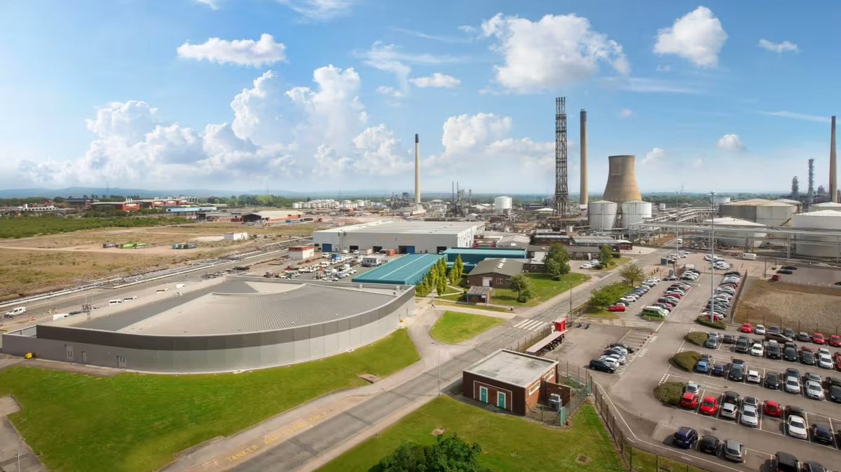 Hold onto your hardhats—the UK just bet £21.7 billion on carbon capture, and we're here for it! 💨 This historic funding will support two major #CarbonStorage sites potentially storing over 8.5 million tons of CO2 annually 😲

Read the full release here👇
lnkd.in/ebJuwgAH