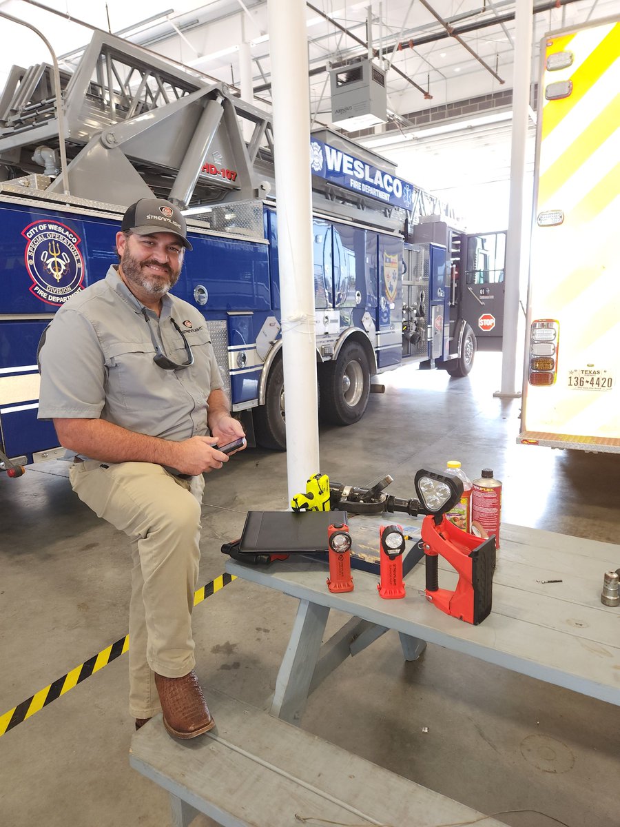 Streamlight's tweet photo. First few stops! 

🧑‍🚒 Harlingen Texas Fire Department 
🧑‍🚒 Brownsville, Texas Fire Department
🧑‍🚒 Weslaco, Texas Fire Department 

#StreamlightStrong #FireBlitz https://t.co/JtdGnP7SIv