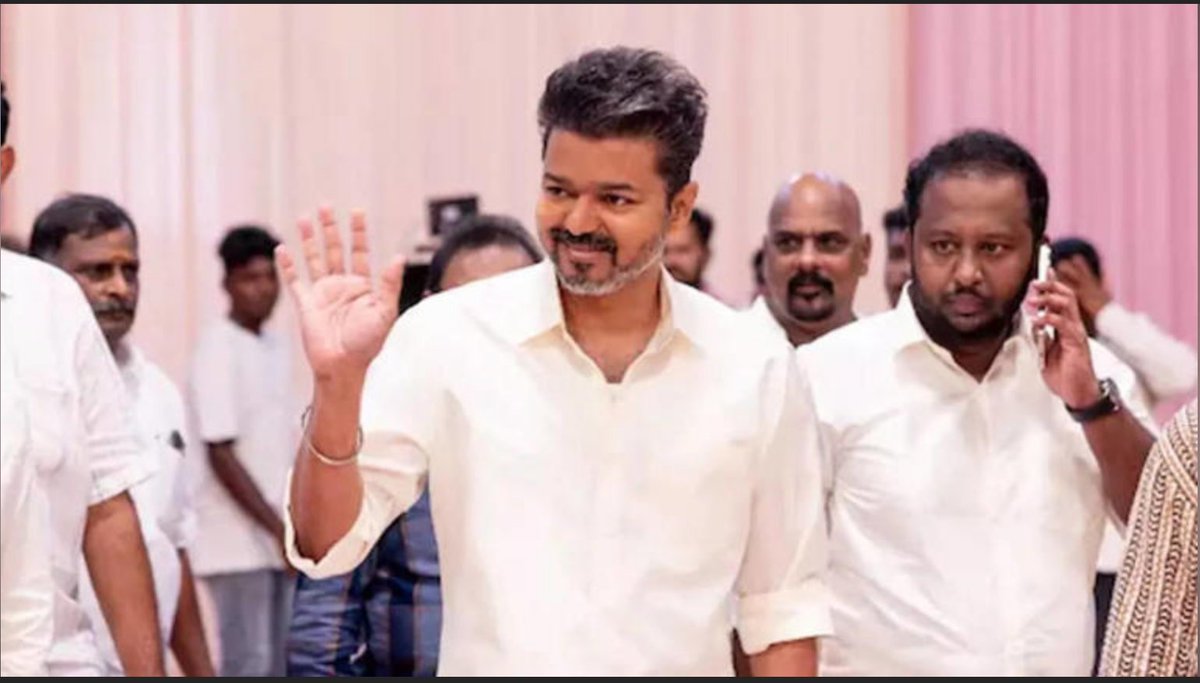 the_madhankumar's tweet photo. 🎶 Asal Kolaru pens an emotional track titled 'One Last Song' for #ThalapathyVijay in #Thalapathy69! 🎤✨ Fans are in for a soulful experience! 💥🔥 #OneLastSong #Thalapathy69 #VijayFans #AsalKolaru #MusicMagic #Kollywood 🎵💫 https://t.co/xSI5QcYpYn