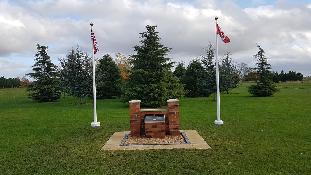 FlagpoleExpress's tweet photo. Get ready for Remembrance Sunday with our range of ceremonial flags and flagpoles.
#leastweforget #poppyappeal #veterans #remberanceday #royalbritishlegion #november #derbyshire #britishmanufacturing #madeinbritain https://t.co/U0QHAJGZcD